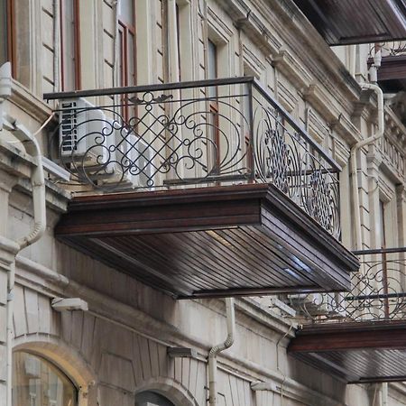 Solo Hotel On Nizami Street Баку Экстерьер фото