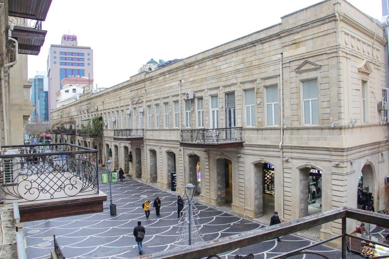 Solo Hotel On Nizami Street Баку Экстерьер фото
