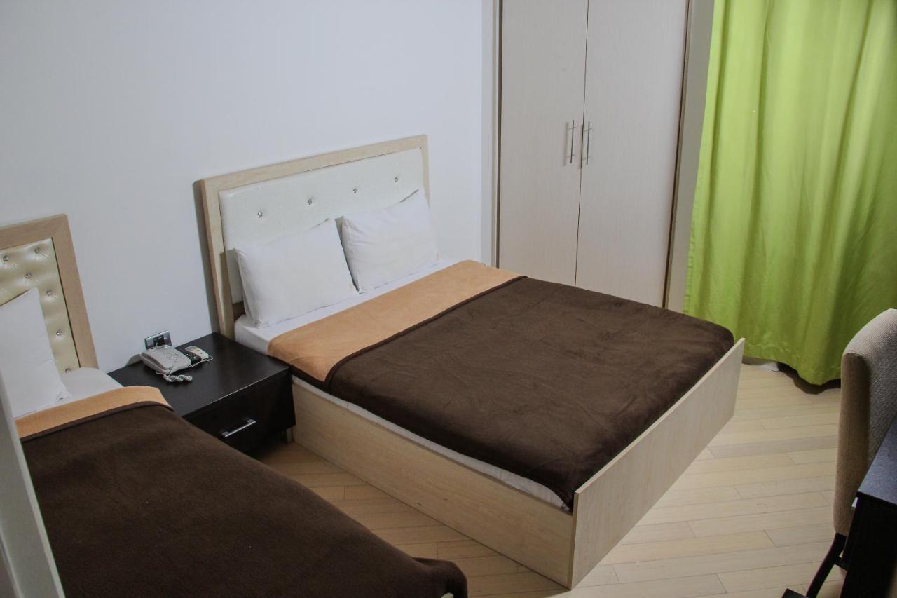 Solo Hotel On Nizami Street Баку Экстерьер фото