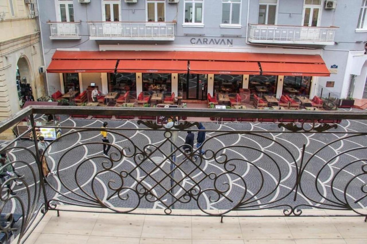 Solo Hotel On Nizami Street Баку Экстерьер фото